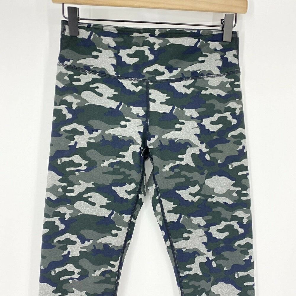 Fabletics Legging Camo Print Full Length - Picture 2 of 5